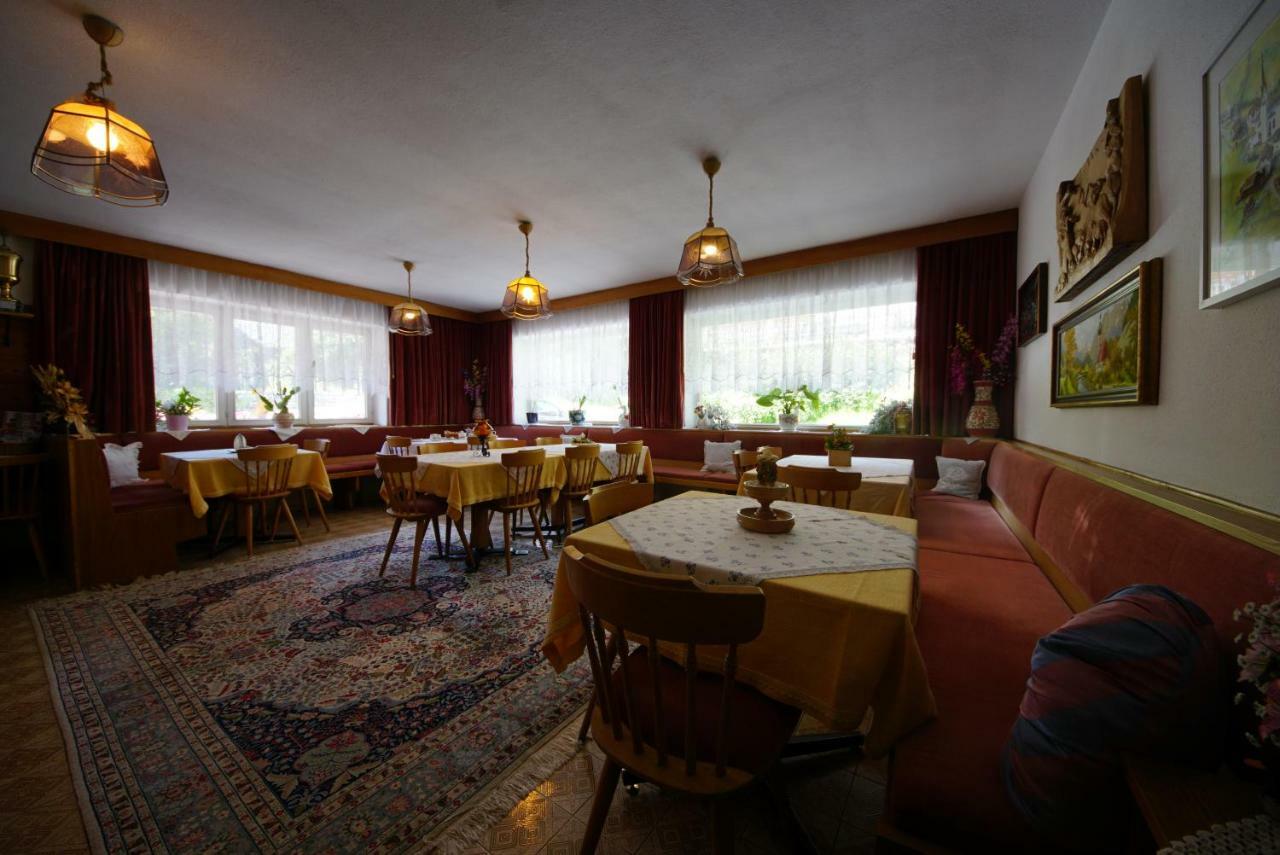 Garni Flurida Bed & Breakfast บาเดีย ภายนอก รูปภาพ